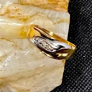 Dynasty 14 k Gold & Diamond Ring